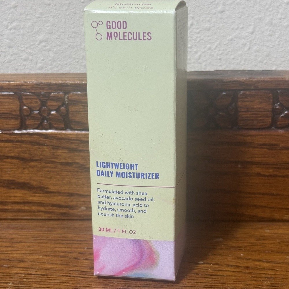 Good Molecules Lightweight Daily Moisturizer 1 oz / 30 mL Travel Size